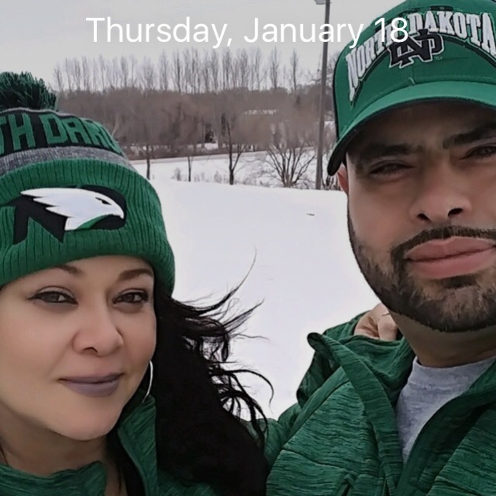 Meet your Posher, Mira